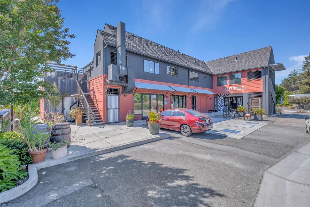 1203 Mission St - Photo 2 of 26