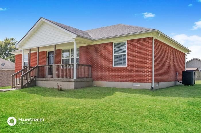 171 California Ave - Photo 3 of 16