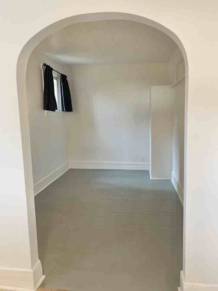 1411 E Sherman Ave #4 - Photo 4 of 8