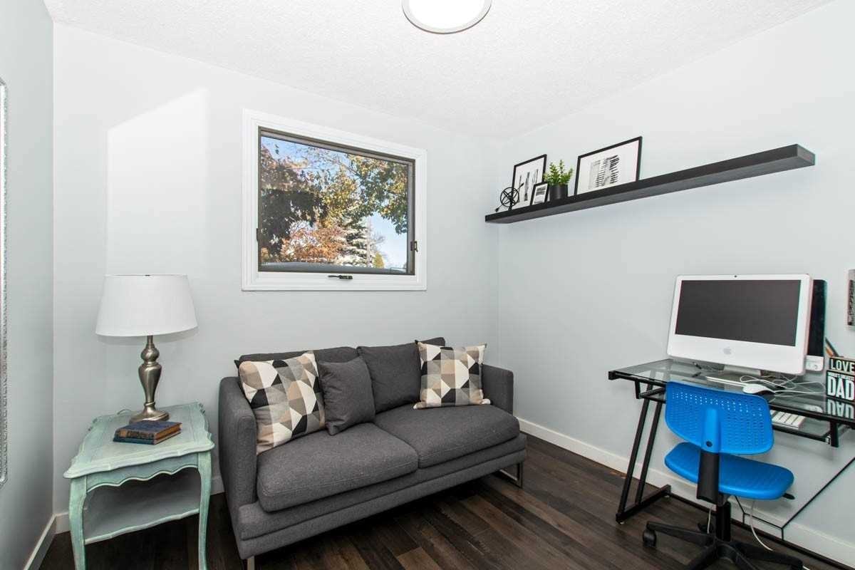 20 Jamie Ann Court - Photo 2 of 8