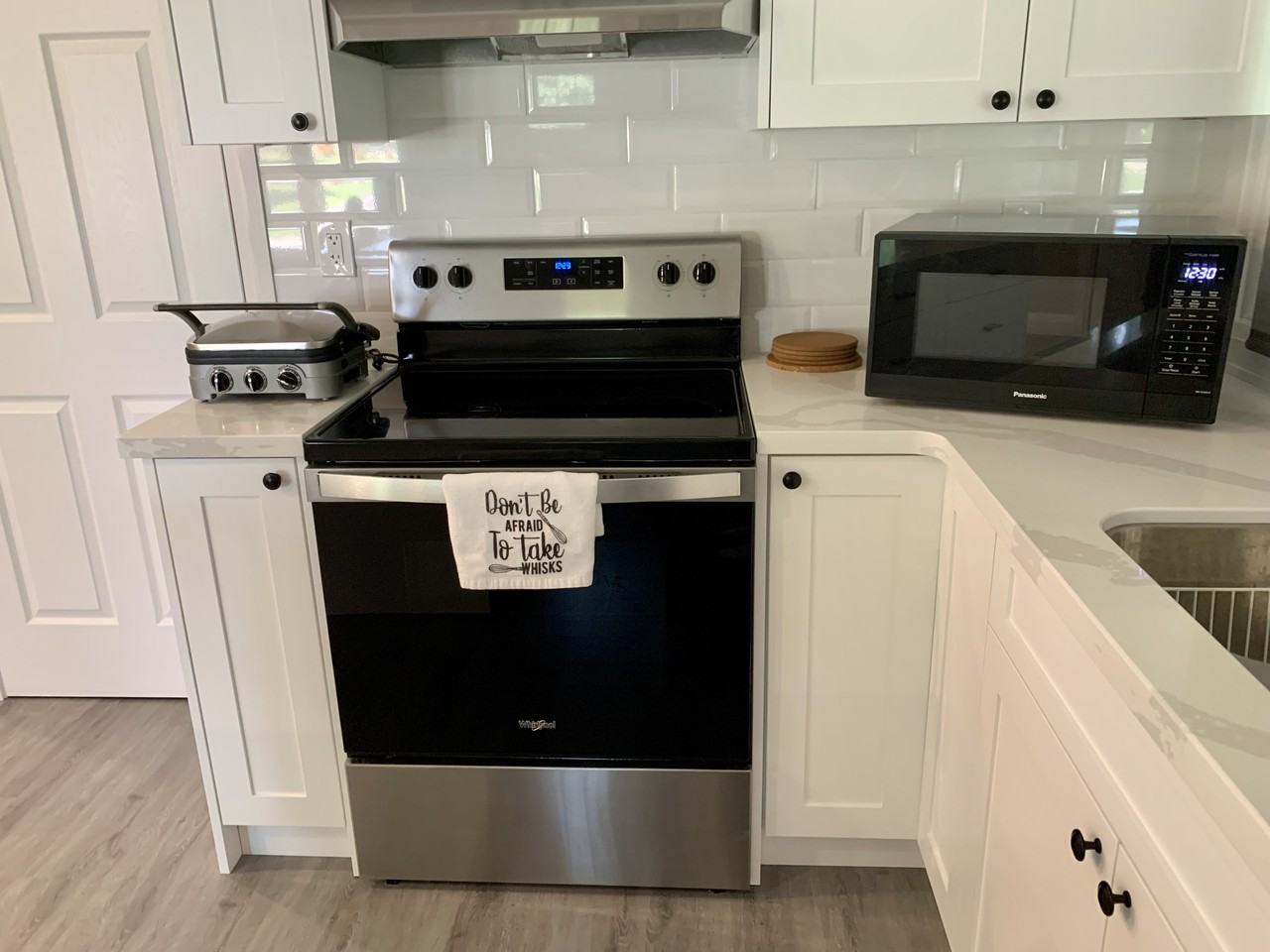 12 Croydon Drive - Photo 3 of 13