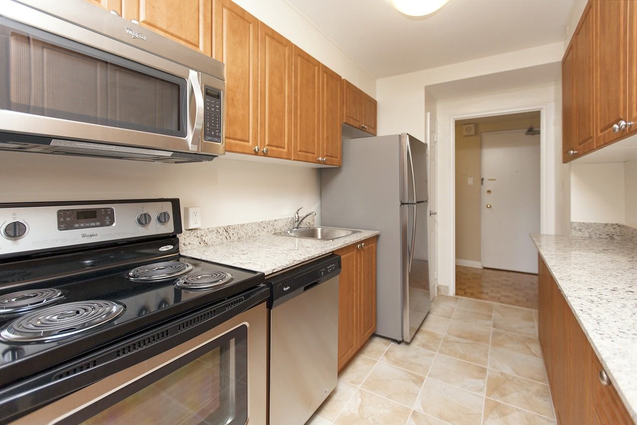 Champlain Towers Apartments 200 Rideau Terr, Ottawa, ON K1M 0Z3 Zumper
