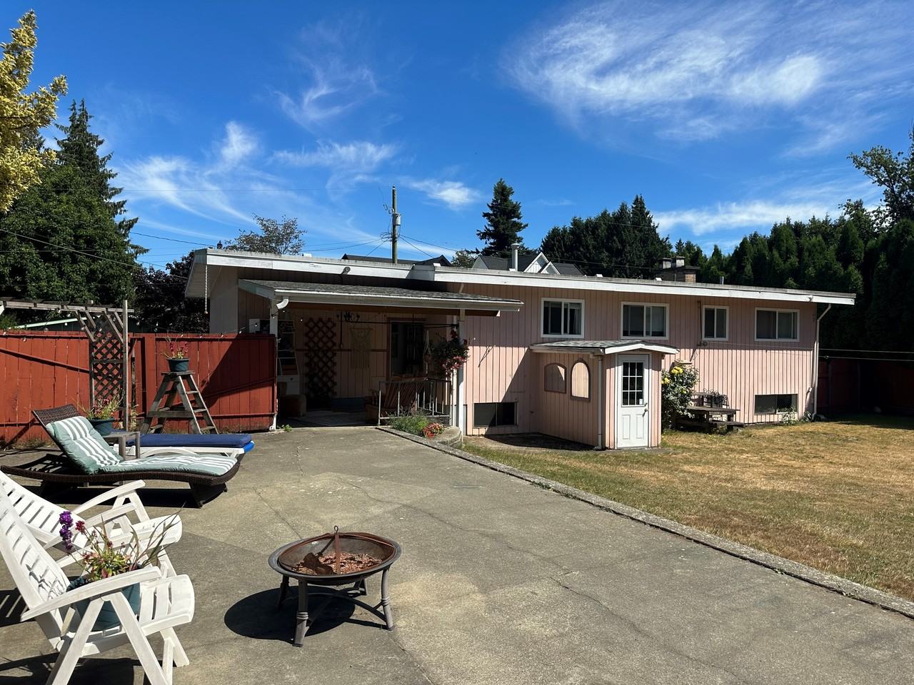 1673 Highview Street - Photo 5 of 11