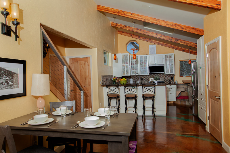 6186 Fourmile Canyon Dr - Photo 3 of 10