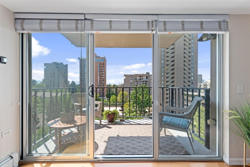 1150 Vine St #703 - Photo 4 of 16