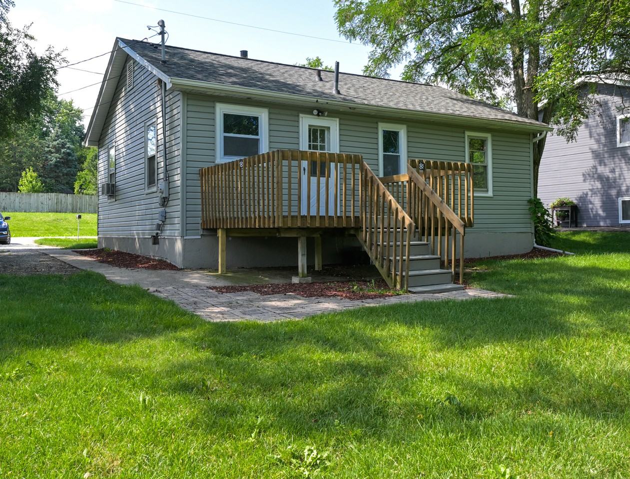 23608 62nd Place - Photo 3 of 13