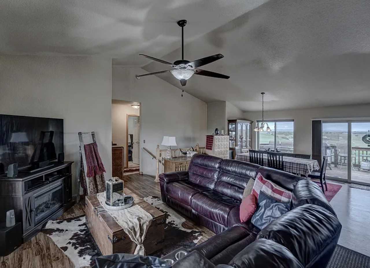 22836 Gateway Dr #NA - Photo 3 of 8