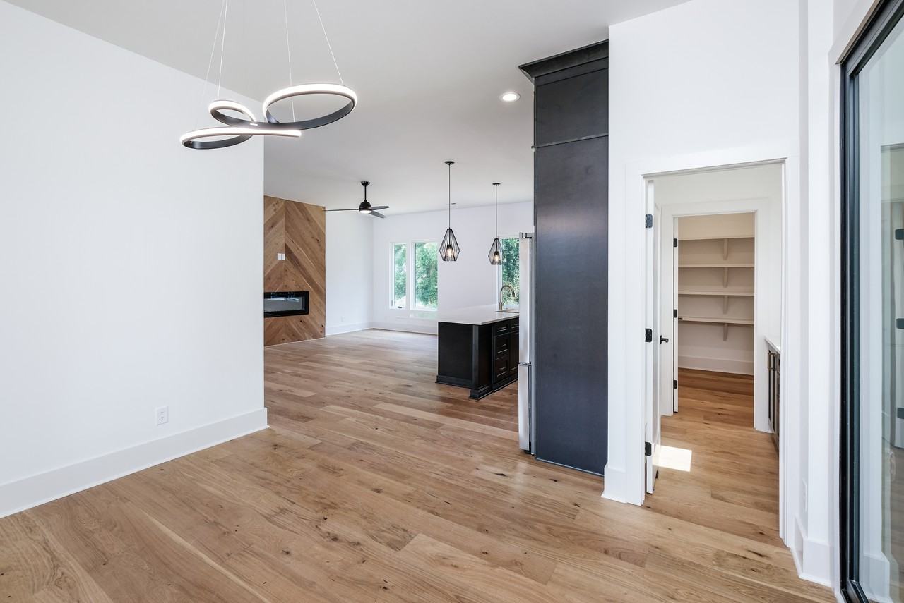 1112 Fairmont St #NA - Photo 3 of 16