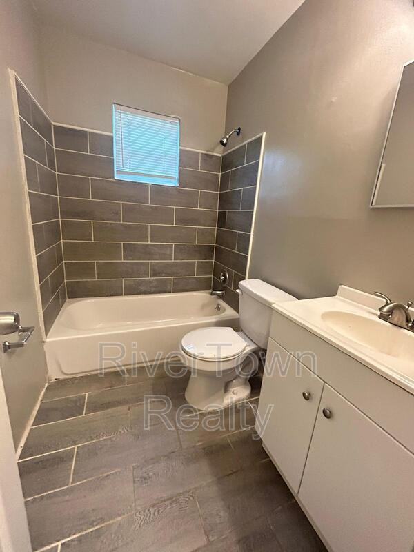 3020 Sinclair Street - Photo 3 of 12