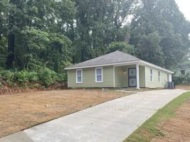 featured image of 2645 Mirror Ave