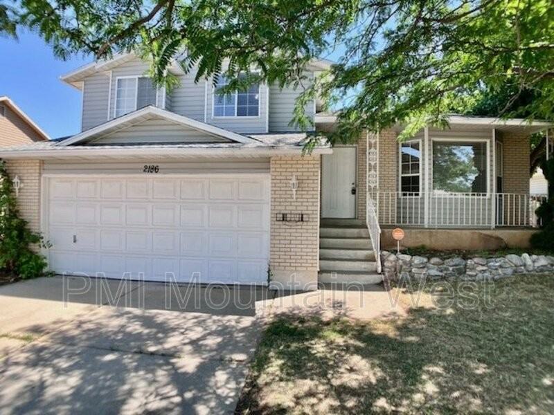 2186 Ne - Photo 3 of 29