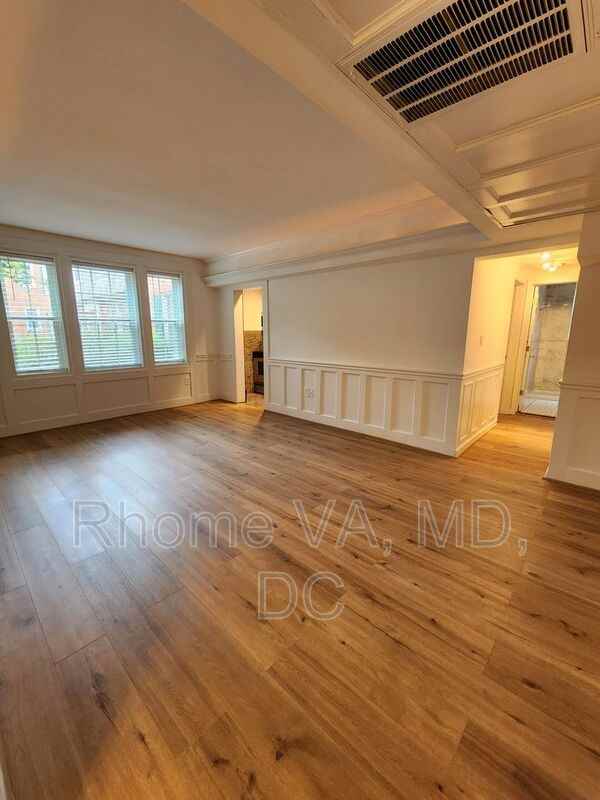 1801 Queens Lane Blvd #135 - Photo 2 of 12