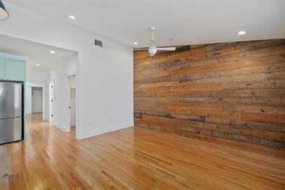 4006 Avenue C - Unit B - Photo 3 of 18