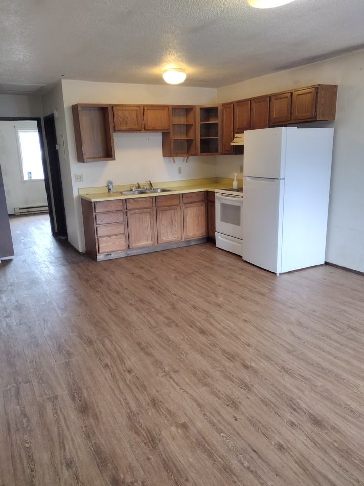 212 Austin St #3 - Photo 2 of 4