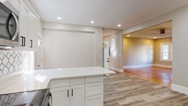 35 George St #1 - Photo 3 of 8