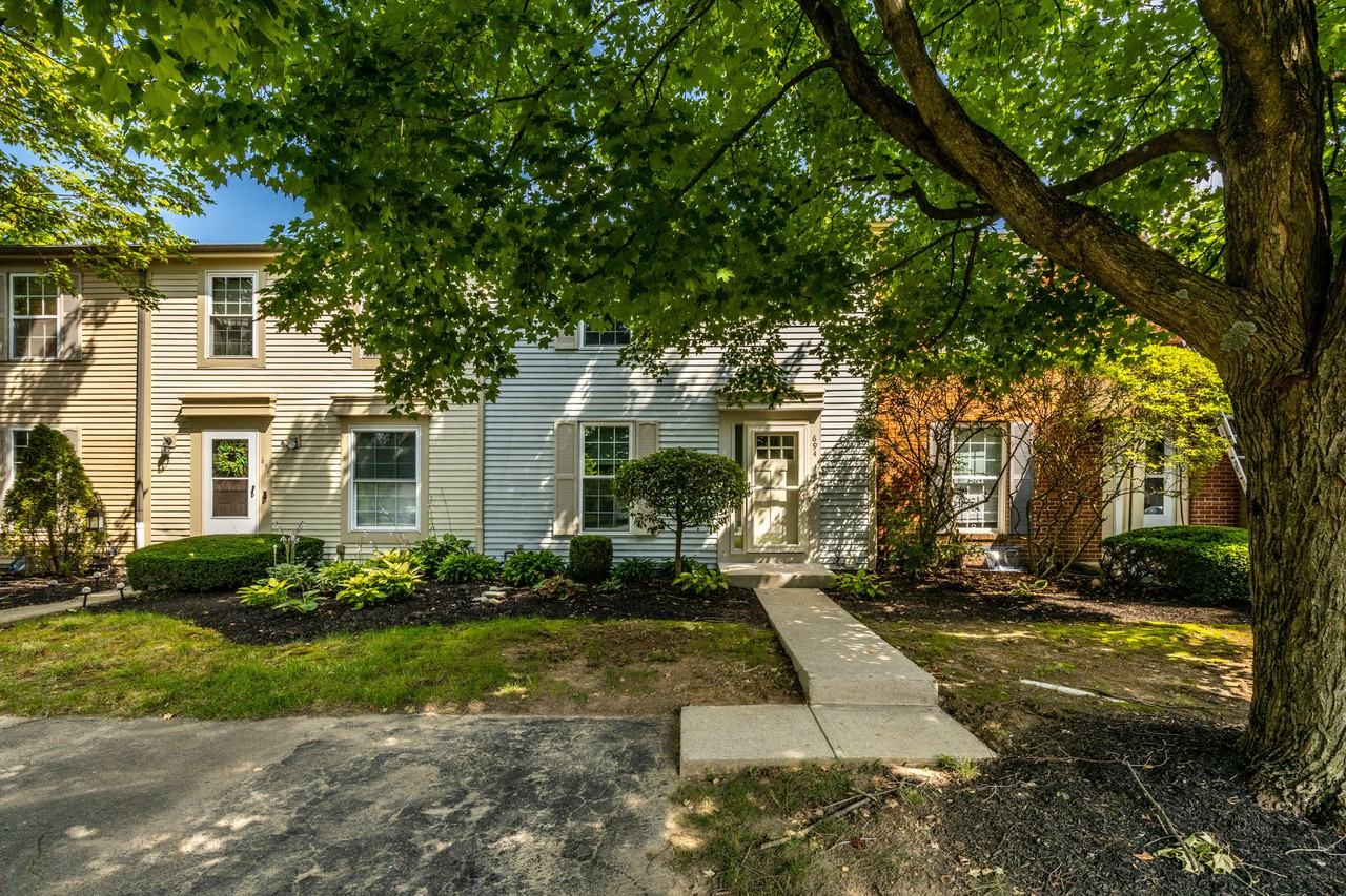694 Slate Hollow Ct #694 - Photo 2 of 18