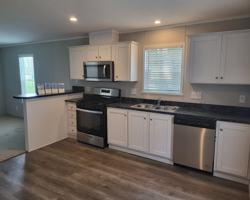 featured image of 2409 Catalpa St #64