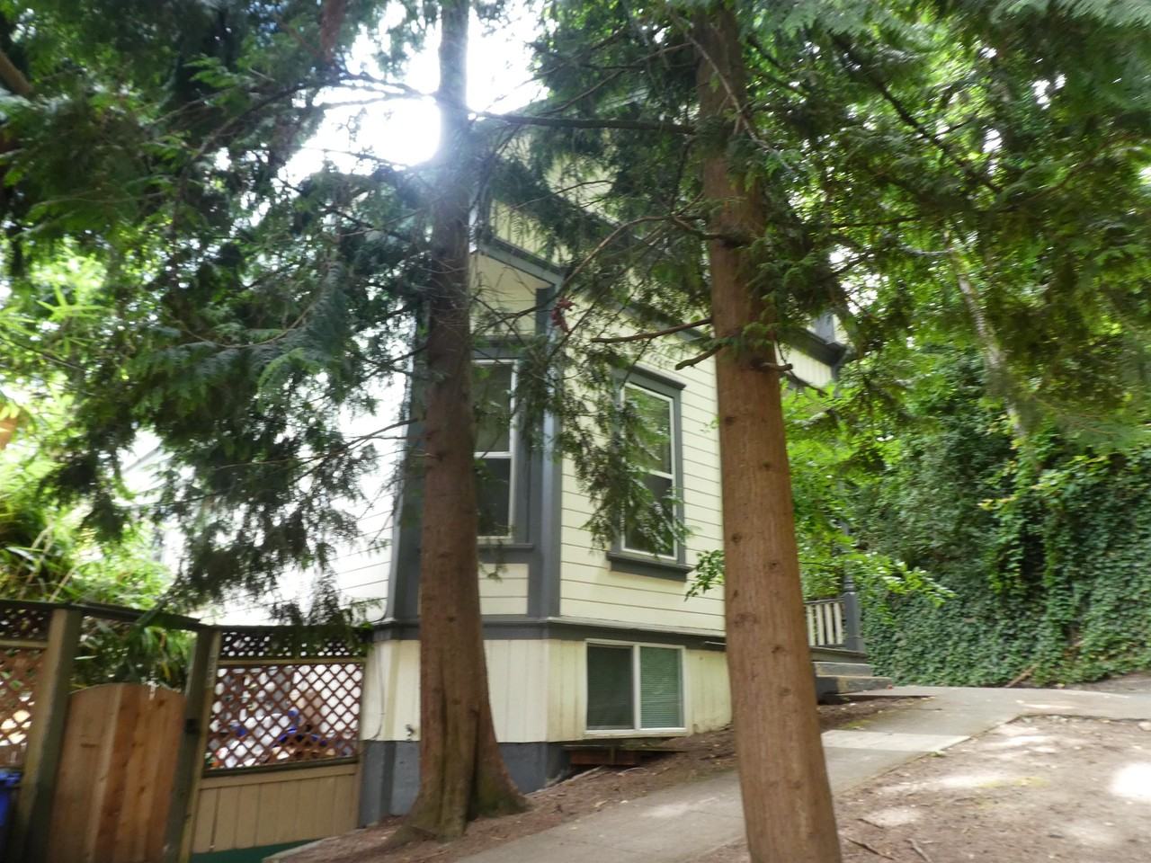 1938 1938 SW 13th AvenueUnit B #B - Photo 3 of 21