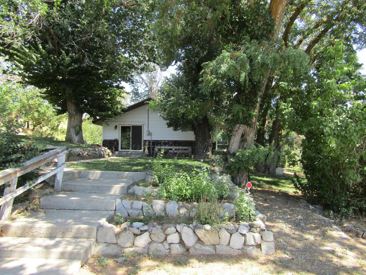 12096 E Highway 21 #12096 - Photo 2 of 16