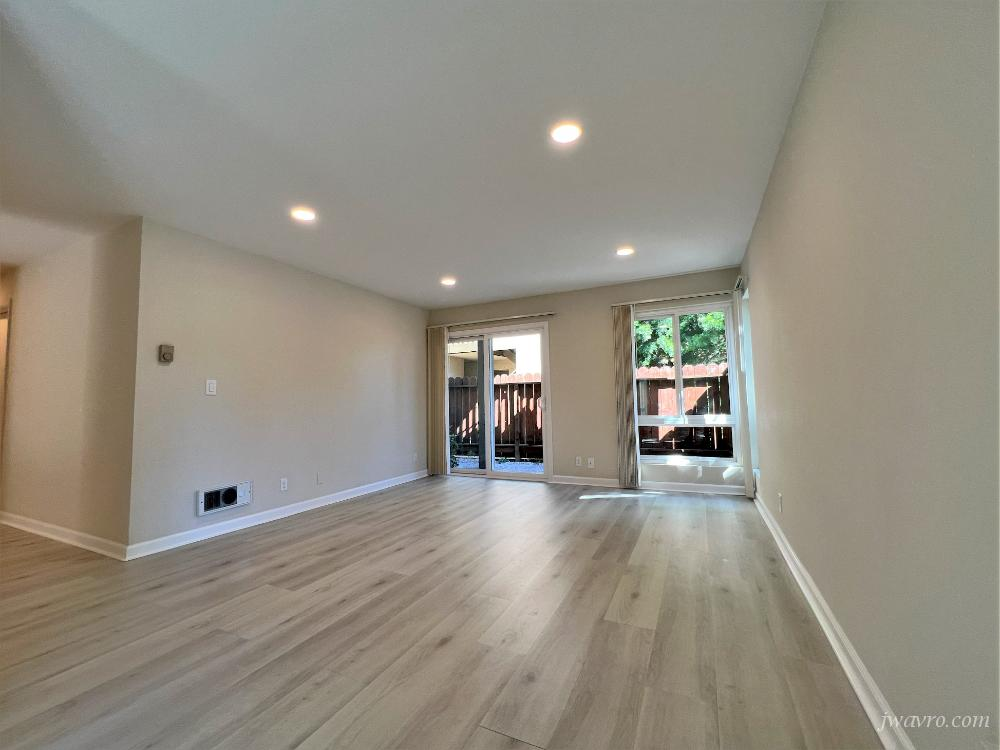 Oxford Street & Redwood Avenue - Photo 3 of 13