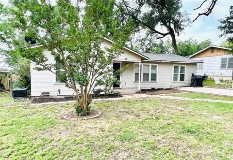 613 E 5th St - Photo 2 of 5