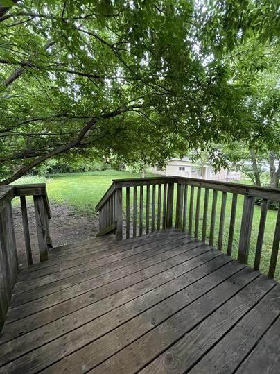 1812 Longyear Ave - Photo 2 of 10