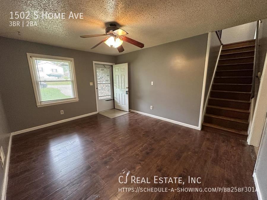 1502 South Home Avenue - Photo 2 of 11