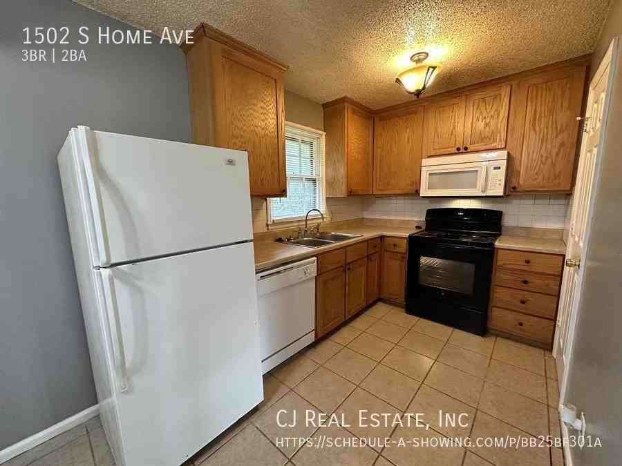 1502 South Home Avenue - Photo 4 of 11