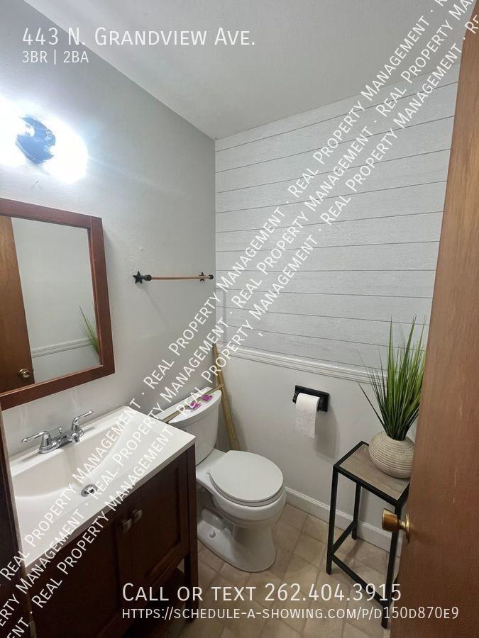 443 N Grandview Blvd - Photo 3 of 6