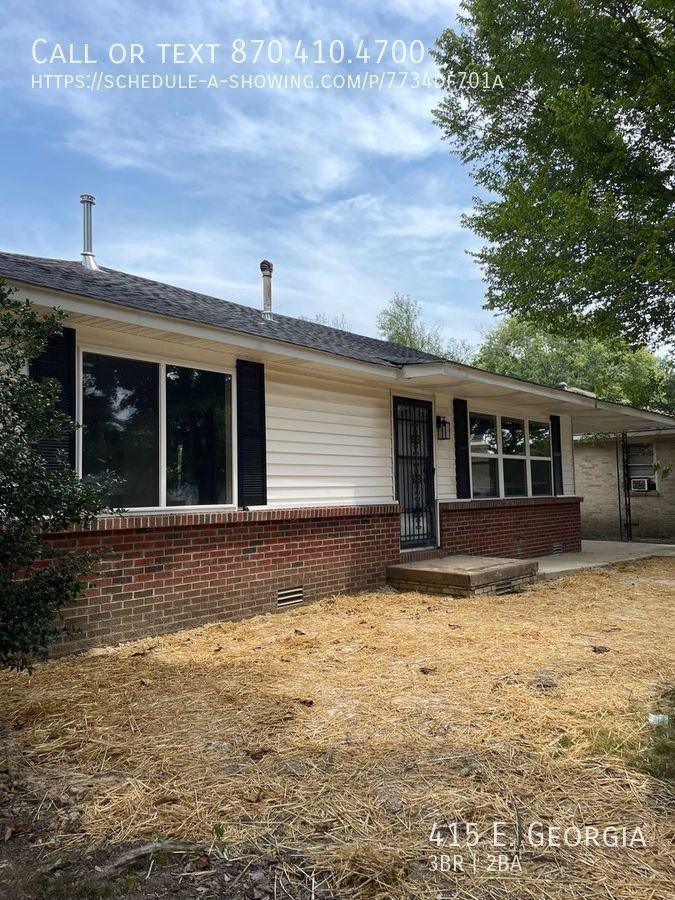 415 E Georgia St - Photo 2 of 20