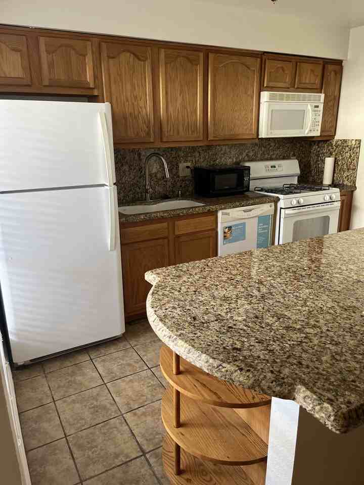 2900 S Greenville St #E - Photo 2 of 9