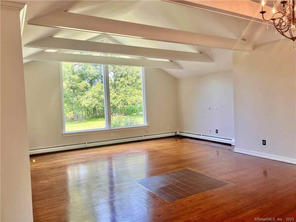 37 Crescent Rd - Photo 2 of 26