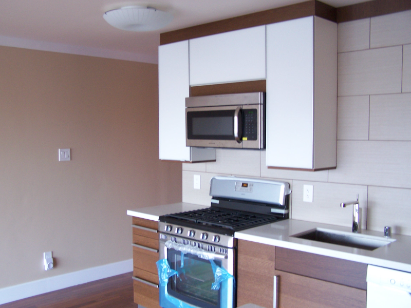 900 Presidio Ave #4 - Photo 2 of 19