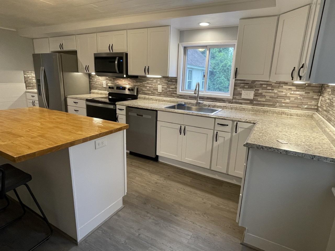 29 Spring Hill Ave #29 - Photo 2 of 20