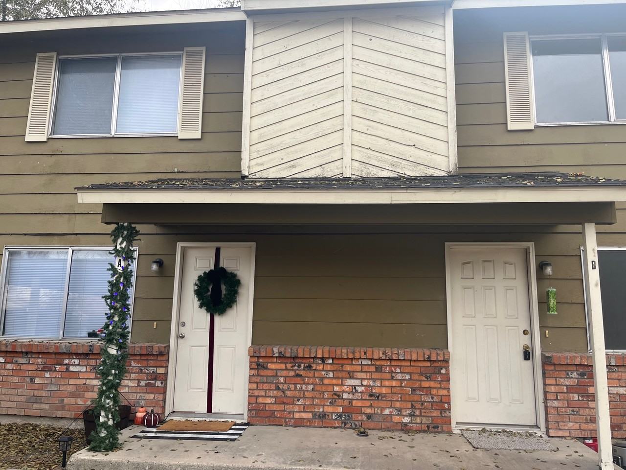 203 E Bird Ave #B