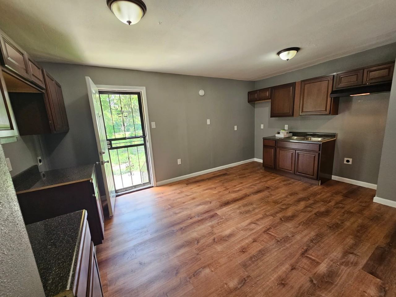 1325 Bruce Street #1 - Photo 4 of 18