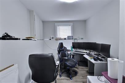 Melanie Street27 #27 - Photo 3 of 11