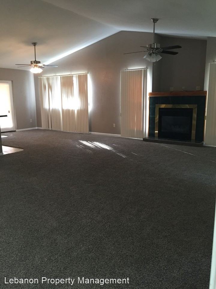 1400 Cedar Dr - Photo 3 of 17