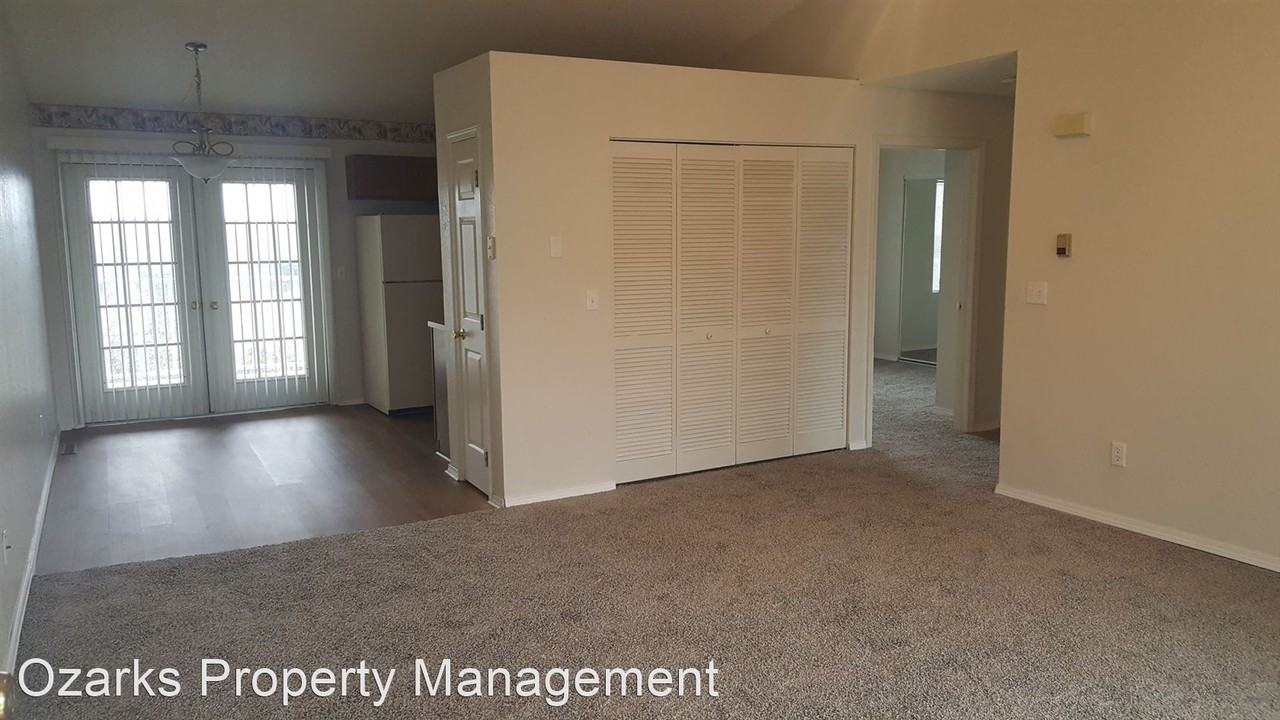 406 Red Maple - Photo 2 of 8