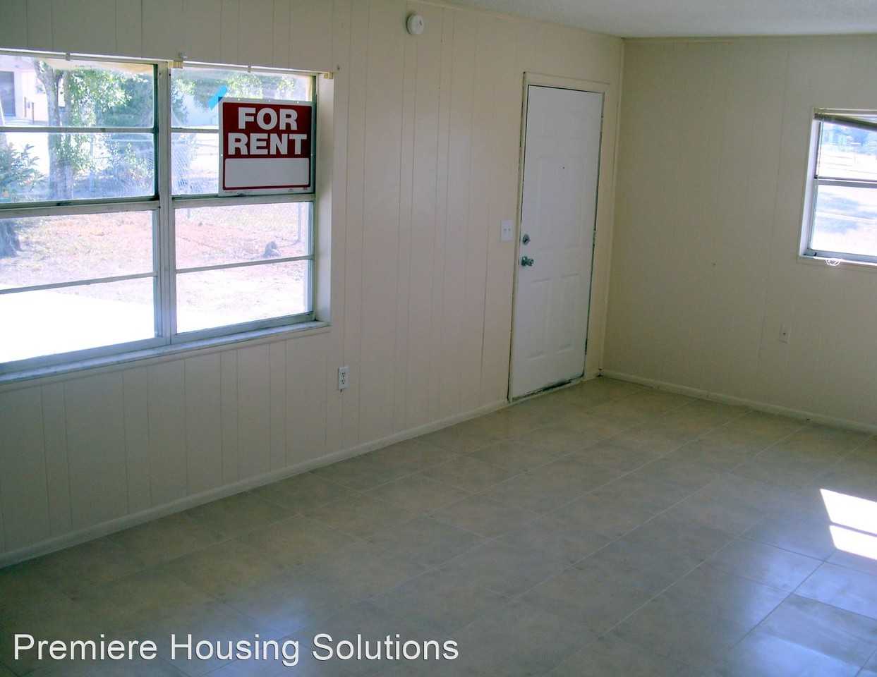 1110 Jewel Ave - Photo 3 of 7