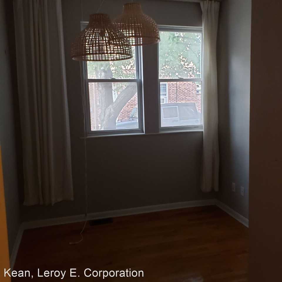 1625 S. 9th Street - Photo 2 of 10