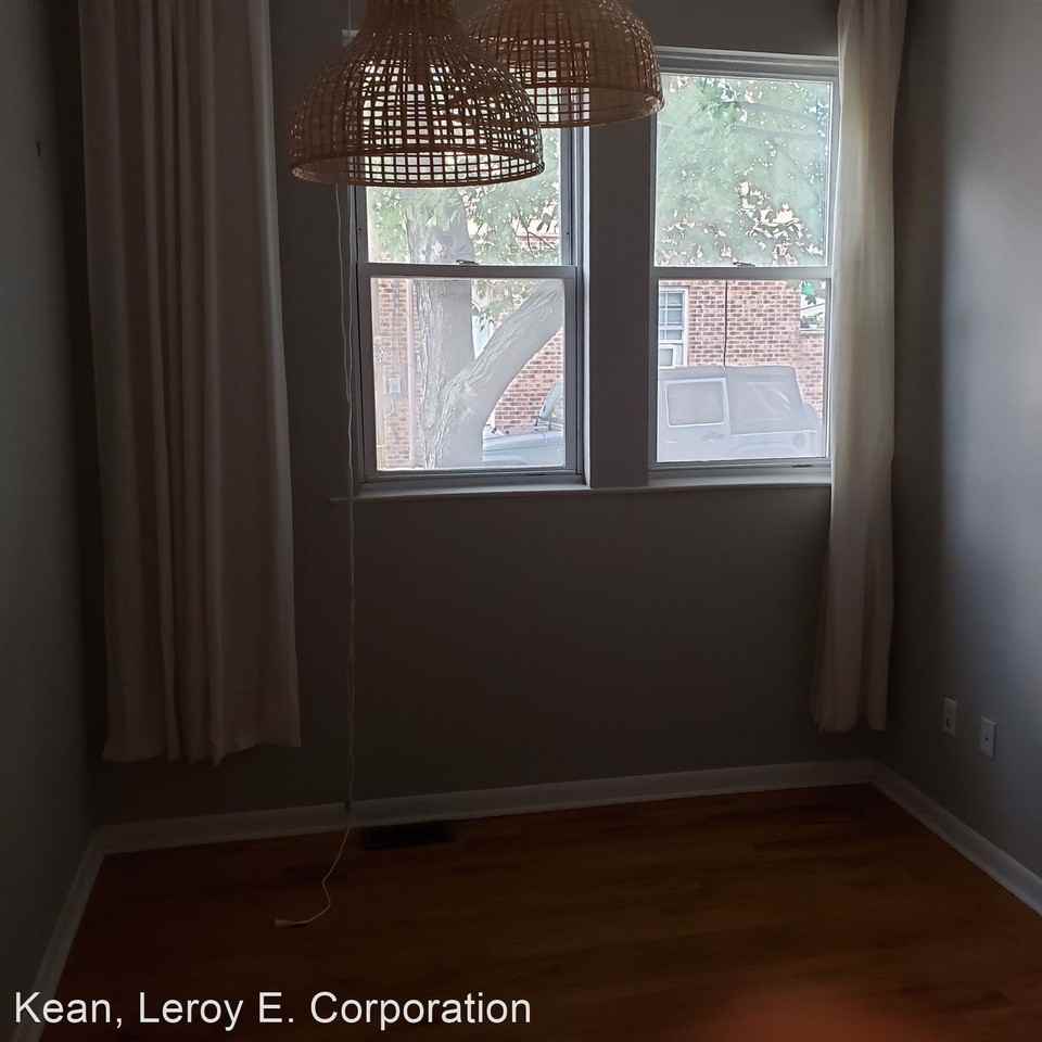 1625 S. 9th Street - Photo 3 of 10