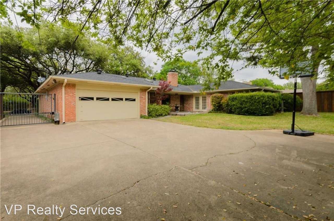 4278 Royal Ridge Dr - Photo 2 of 23