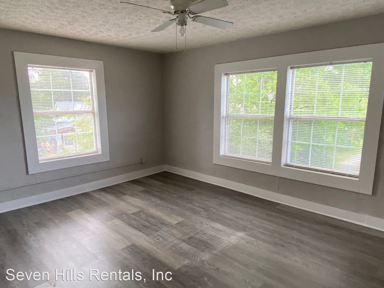 1025 W Main St - Photo 3 of 11