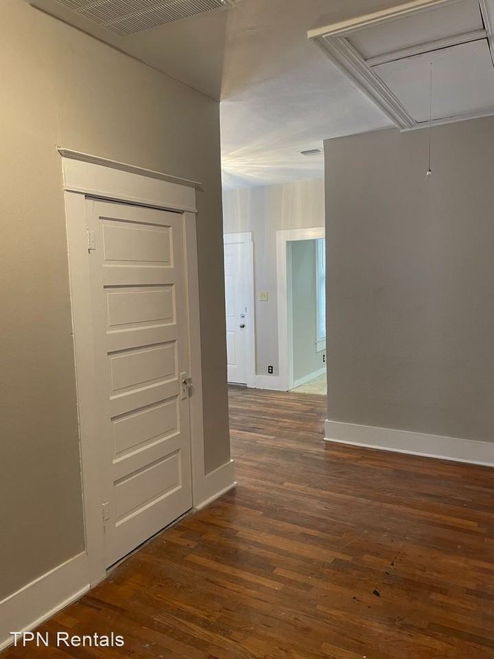 539 Olive St - Photo 3 of 10