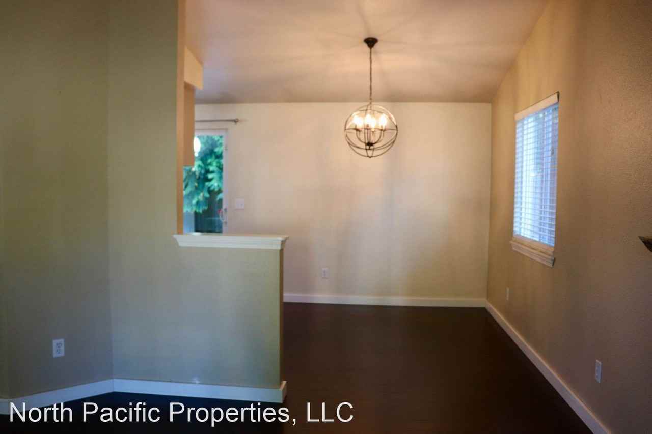 1720 91st Dr Se - Photo 3 of 20