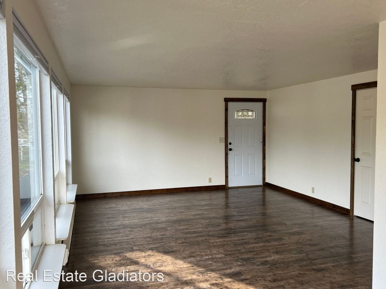 14917 212th Dr Se #2 - Photo 3 of 13