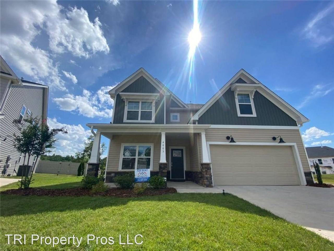 4003 Crimson Wood Ct - Photo 2 of 10
