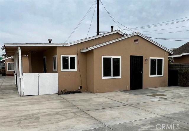 2308 Sastre Ave - Photo 2 of 13