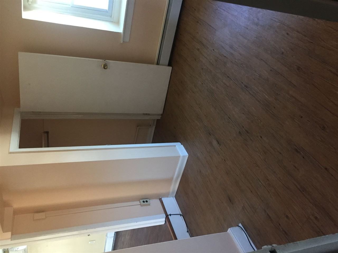 2000 Compass Rd - Photo 3 of 9